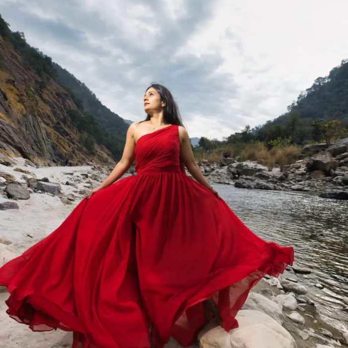 Pre wedding photoshoot dresses