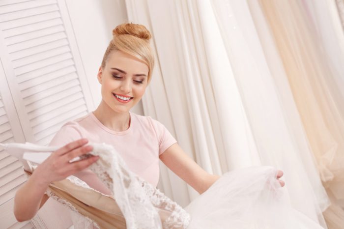 How to clean wedding dress